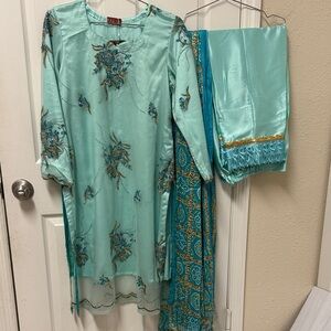 NWT Elegant Aqua pakistani Indian Embroidered Dress with dupatta